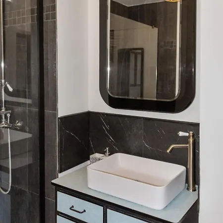 Apartment Le Mimosa - Calm - Spacious - 200m From The Sea - Parking *