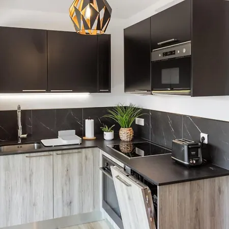 Apartment Le Mimosa - Calm - Spacious - 200m From The Sea - Parking *